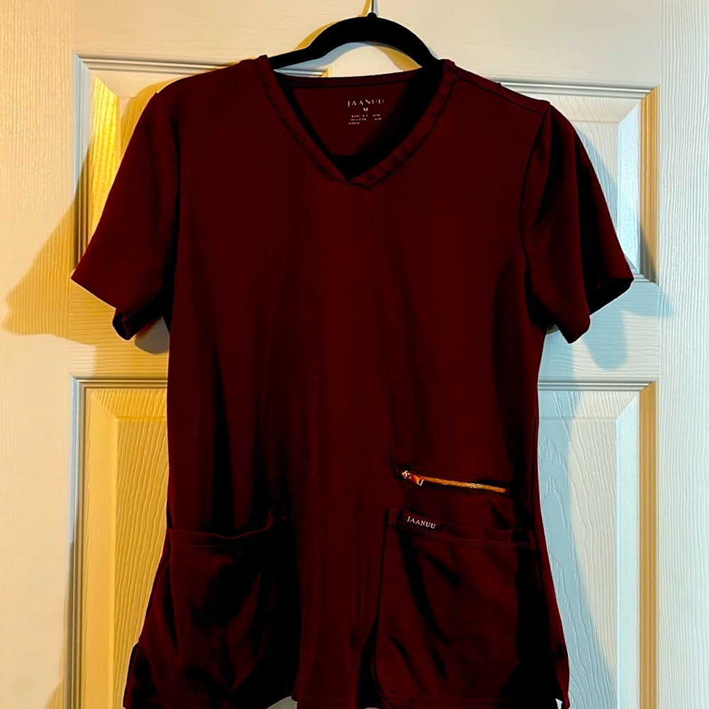 Woman’s Scrub top